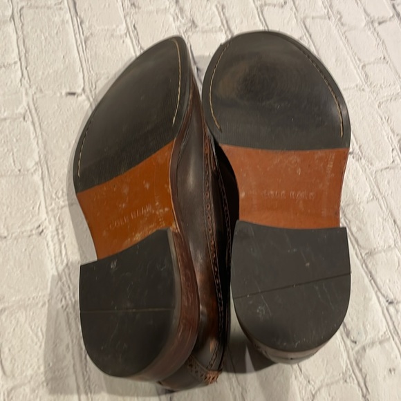 Cole Haan leather wingtip shoes. Men’s size 9.5 - Picture 5 of 6